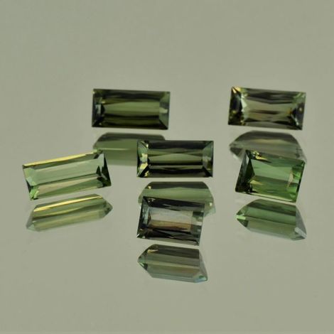 Turmalin Lot Rechtecke grünlich 9,85 ct Turmalin Lot Rechtecke grünlich 9,85 ct