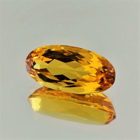 Goldberyll, Oval facettiert (10,98 ct.) aus Brasilien