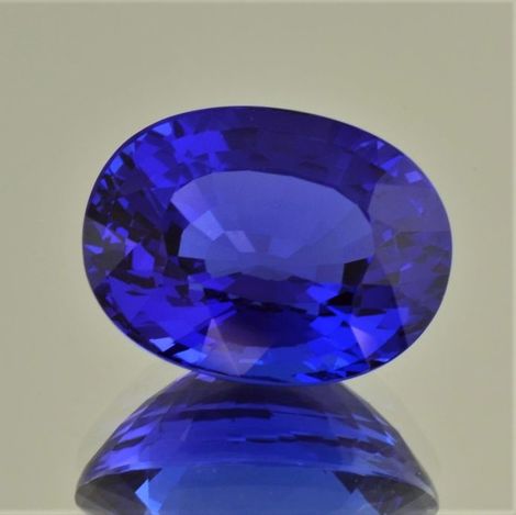 Tanzanite oval intense blue 25.04 ct