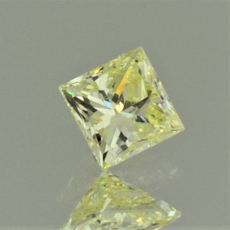 Farbdiamant, Princess (0,51 ct.) aus Afrika