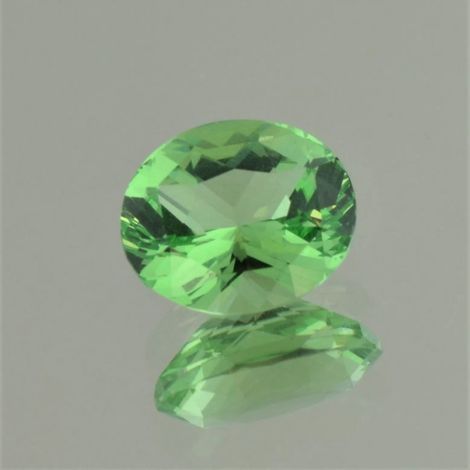 Granat Grossular oval mintgrün 3,67 ct