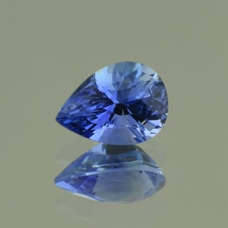 Saphir Tropfen blau ungebrannt 2,73 ct