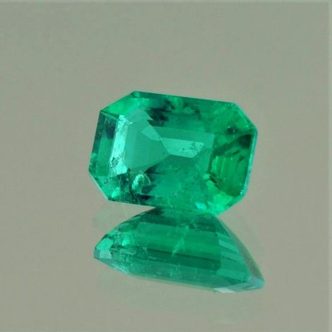 Emerald octagon green untreated 2.89 ct