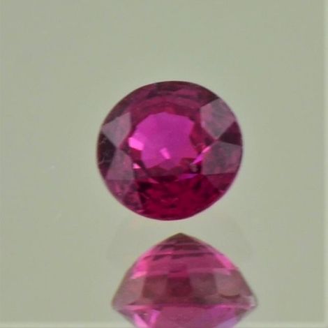Burma Rubin rund rot 1,20 ct
