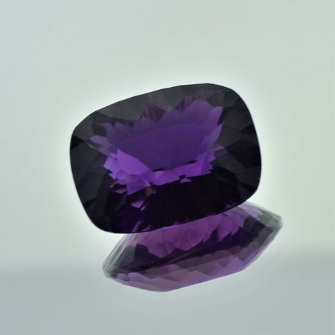 Amethyst, Antik facettiert (21,60 ct.) aus Afrika