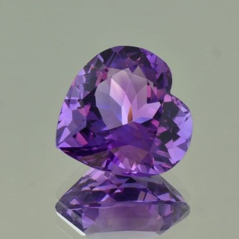 Amethyst Herz violett 29,14 ct Amethyst Herz violett 29,14 ct