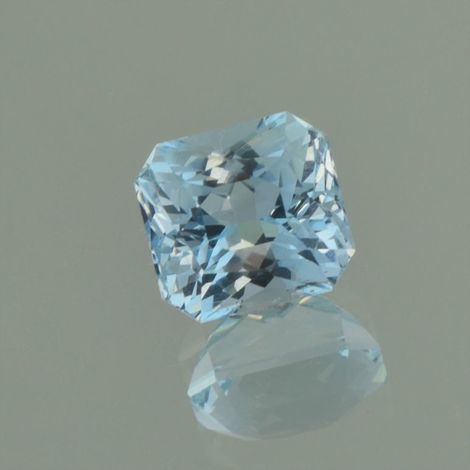 Aquamarin octagon-princess hellblau 6,28 ct Aquamarin octagon-princess hellblau 6,28 ct