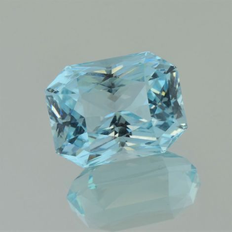 Aquamarin, Achteck-Princess facettiert (18,91 ct.) aus Tansania