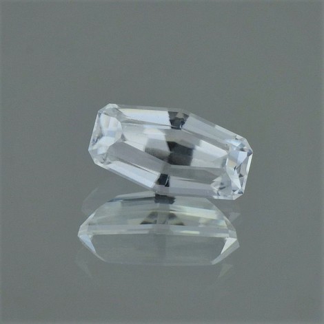 Zircon fantasy colorless 4.92 ct