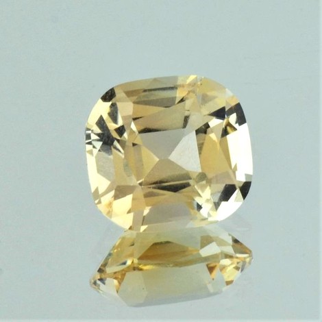 Topaz cushion light yellow unheated 9.05 ct.