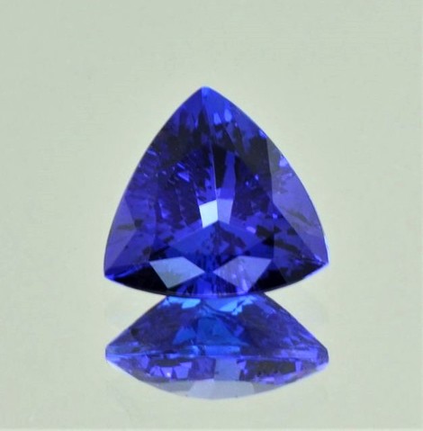 Tansanit, Trillion facettiert (4,17 ct.) aus Tansania (Merelani Hills)