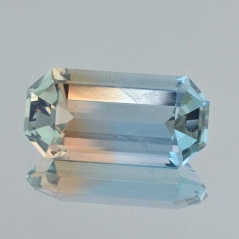 Bicolor Topaz octagon untreated 73.57 ct