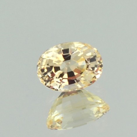 Saphir, Oval facettiert (2,78 ct.) aus Afrika