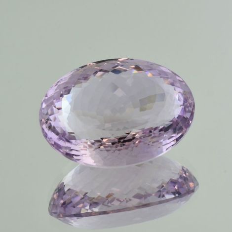 Amethyst oval helles lilac 77.31 ct