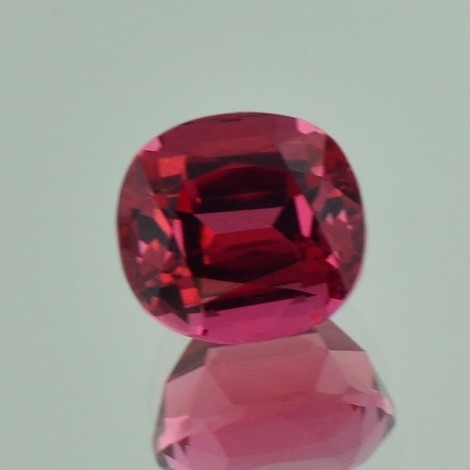 Rubellit Turmalin oval 9,07 ct