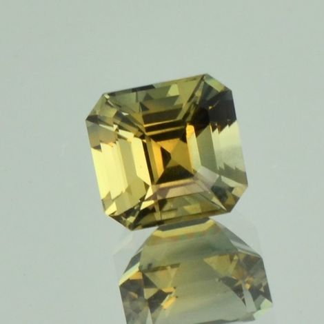 Saphir octagon gelbgrün ungebrannt 4,31 ct