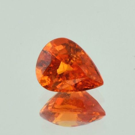 Mandarin Garnet pear orange 4.06 ct