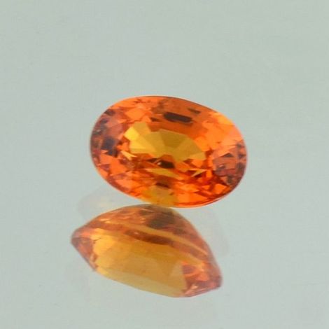 Mandarin Garnet oval orange 2.45 ct