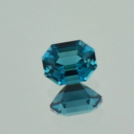 Indigolith, Achteck facettiert (1,32 ct.) aus Namibia (Neuschwaben Mine)