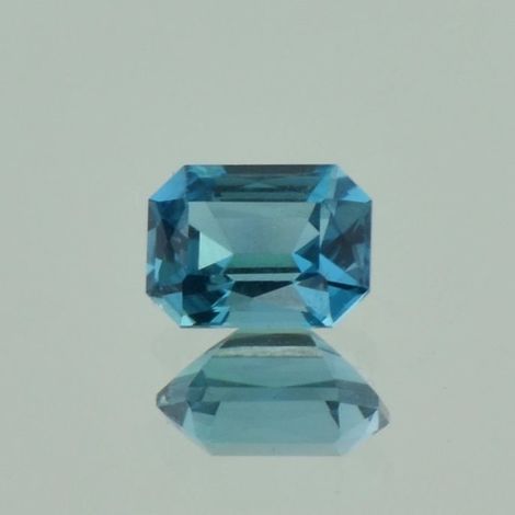 Indigolith, Achteck facettiert (1,78 ct.) aus Namibia (Neuschwaben Mine)