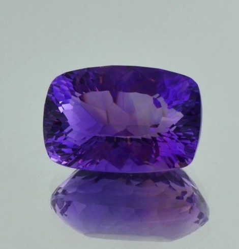 Amethyst cushion violet 28.55 ct