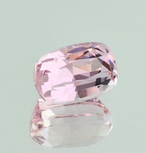 Topaz cushion pink untreated 10.79 ct.