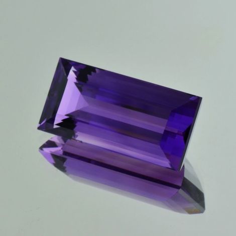 Amethyst, Rechteck facettiert (37,74 ct.) aus Brasilien