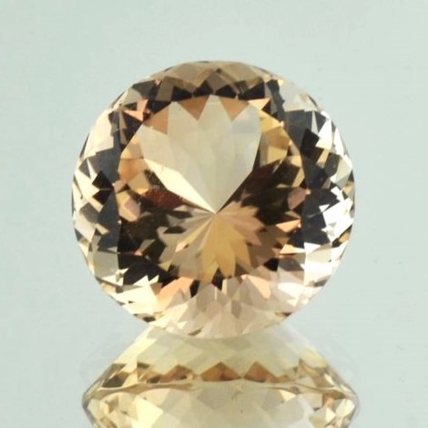 Topaz round yellowish light brown 27.94 ct.