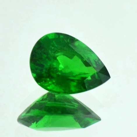 Tsavorite Garnet pear intense green 4.29 ct