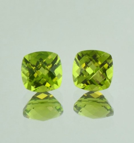 Peridot Duo, Antik facettiert (3,72 ct.) aus Pakistan