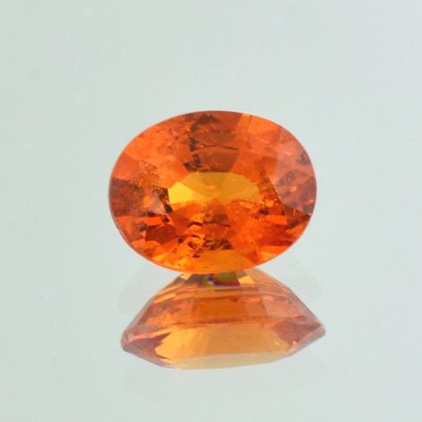 Mandarin Granat, Oval facettiert (3,98 ct.) aus Nigeria