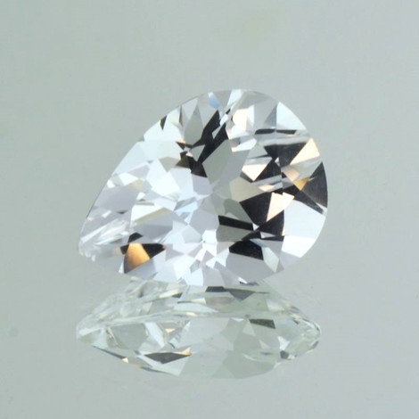 Topas Tropfen farblos 17,77 ct.