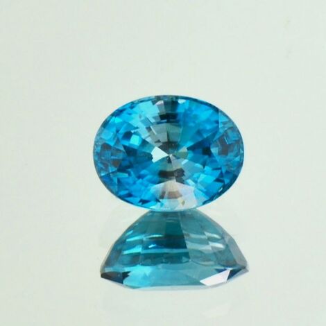 Zirkon, Oval facettiert (4,07 ct.) aus Kambodscha (Ratanakiri)