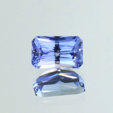 Saphir octagon-princess intensives Hellblau ungebrannt 3,56 ct
