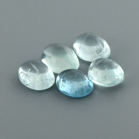 Aquamarin Lot, Oval Cabochon (32,57 ct.) aus Brasilien
