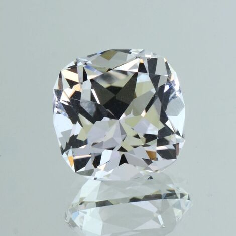 Topaz cushion colorless untreated 25.59 ct