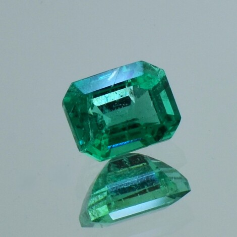 Smaragd octagon grün 1,57 ct.