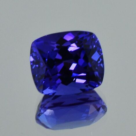 Tanzanite cushion intense Violettblau 6.31 ct.