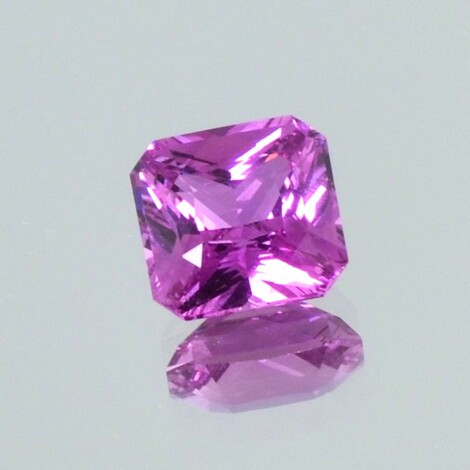 Saphir octagon purpur-pink ungebrannt 2,05 ct.