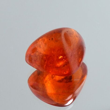 Mandarin-Granat Trillion Cabochon orange 19,58 ct.