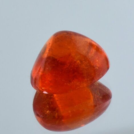 Mandarin-Granat Trillion Cabochon orange 19,58 ct.