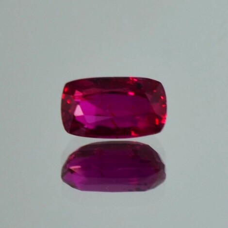 Rubin, Antik facettiert (1,68 ct.) aus Mosambik (Montepuez)