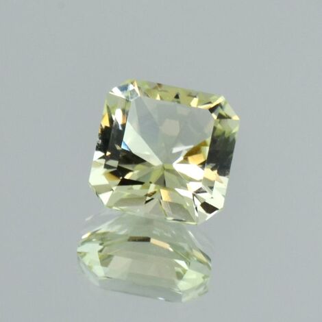 Heliodor Beryll Achteck helles Gelbgrün 2,80 ct