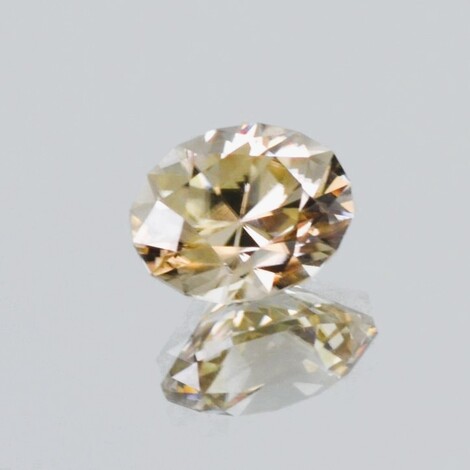 Zirkon oval champagne 3,05 ct.