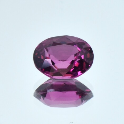 Spinel oval purple red 2.40 ct