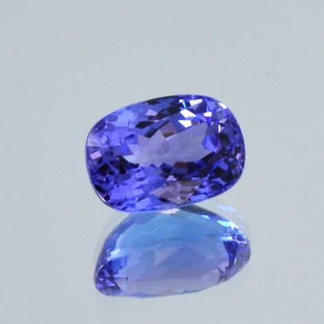 Tanzanite cushion lilac blue 3.69 ct.