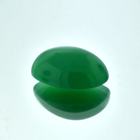 Chrysoprase cabochon oval green 28.31 ct.