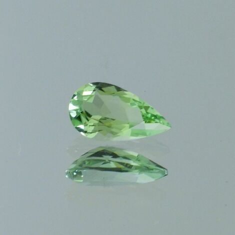 Turmalin Tropfen hellgrün 1,61 ct.