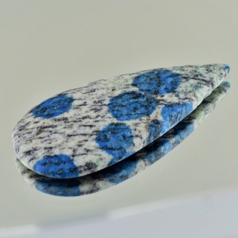 Granit-Azurit Tropfen 50,12 ct Granit-Azurit Tropfen 50,12 ct