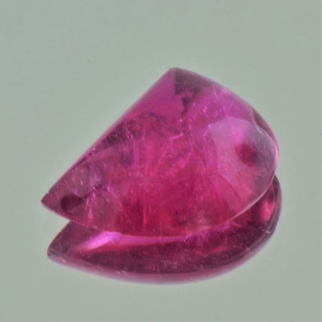 Rubellit Turmalin Cabochon Fantasy 13,96 ct Rubellit Turmalin Cabochon Fantasy 13,96 ct